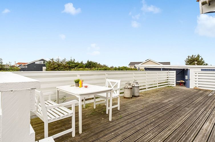 Vakantiehuis "Kanerva" - 350m from the sea