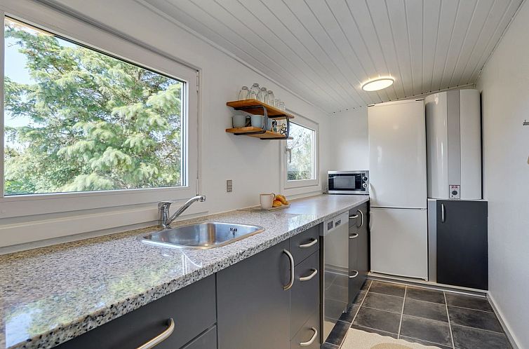 Vakantiehuis "Kanerva" - 350m from the sea