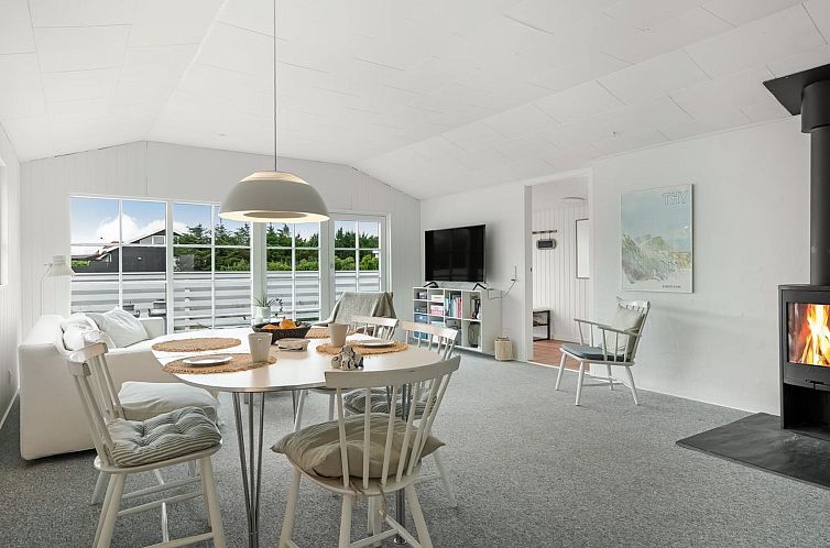 Vakantiehuis "Kanerva" - 350m from the sea