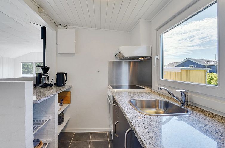 Vakantiehuis "Kanerva" - 350m from the sea