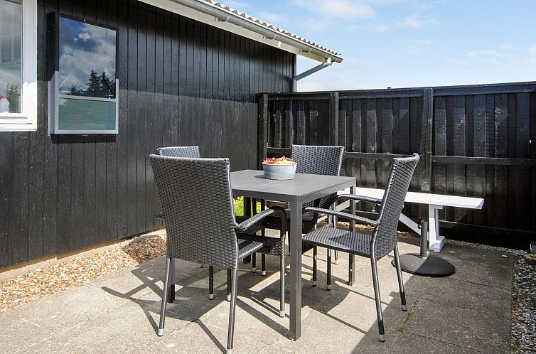 Vakantiehuis "Engelbertine" - 900m from the sea