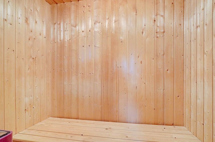 Vakantiehuis "Rosali" - 500m from the sea