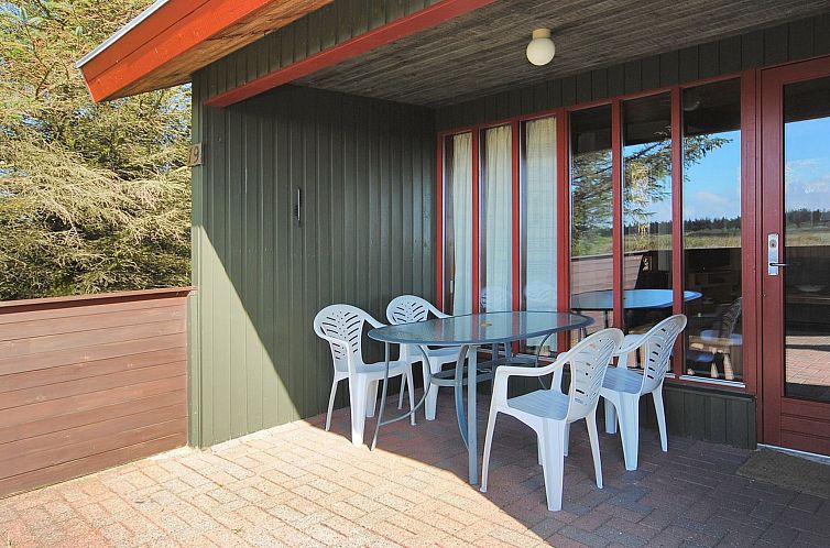 Vakantiehuis "Neven" - 900m from the sea