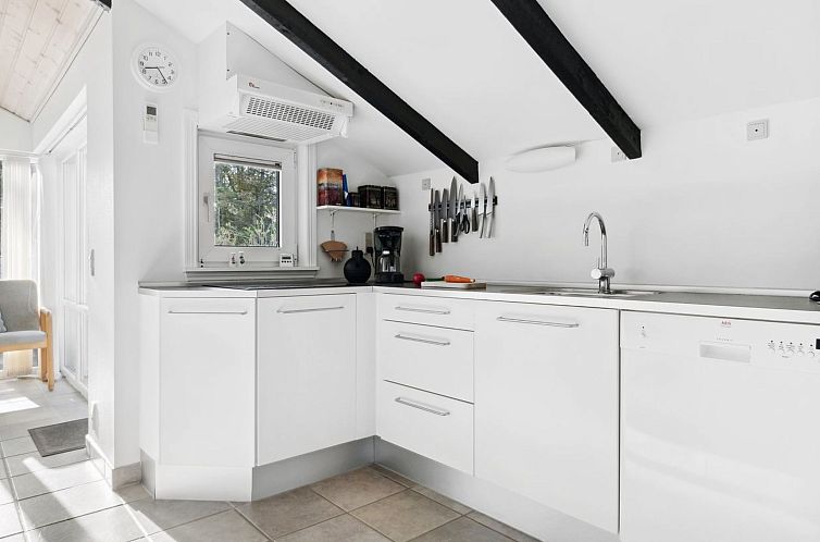 Vakantiehuis "Hornbogi" - 300m from the sea