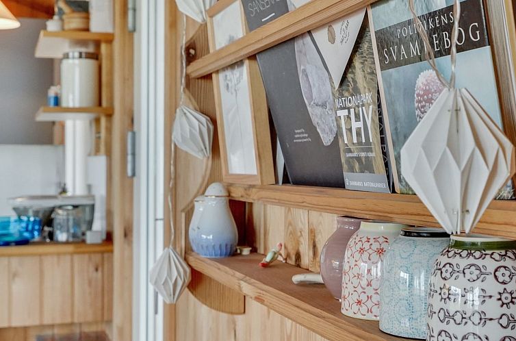 Vakantiehuis "Svea" - 400m from the sea