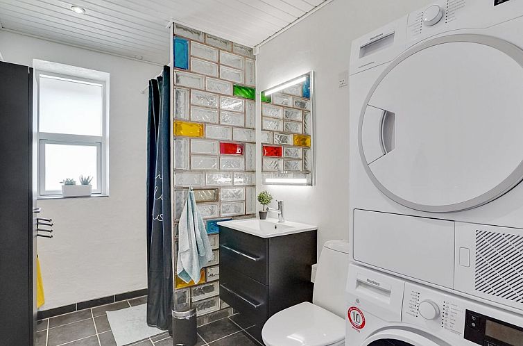 Vakantiehuis "Örjan" - 400m from the sea