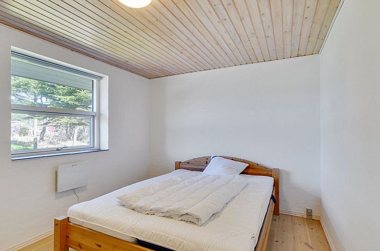 Vakantiehuis "Örjan" - 400m from the sea