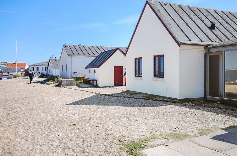 Vakantiehuis "Zoya" - 900m from the sea