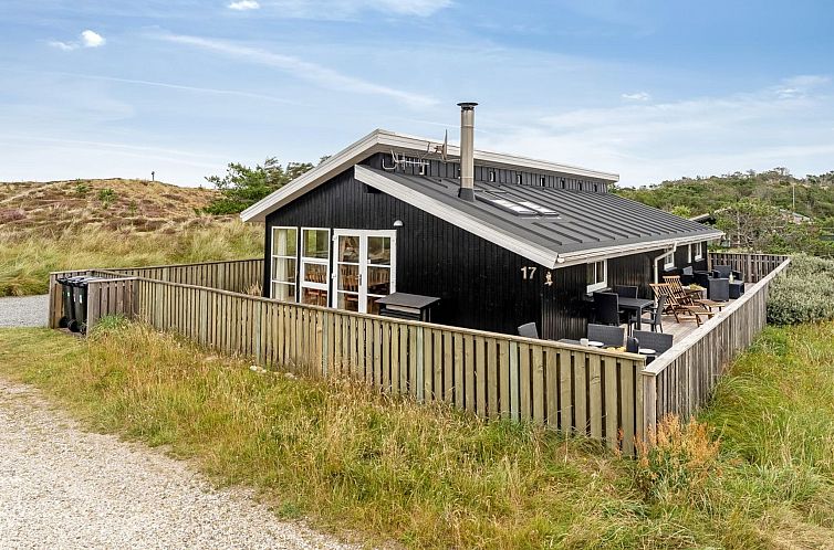 Vakantiehuis "Melanie" - 950m from the sea