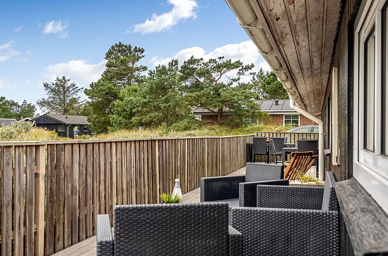 Vakantiehuis "Melanie" - 950m from the sea