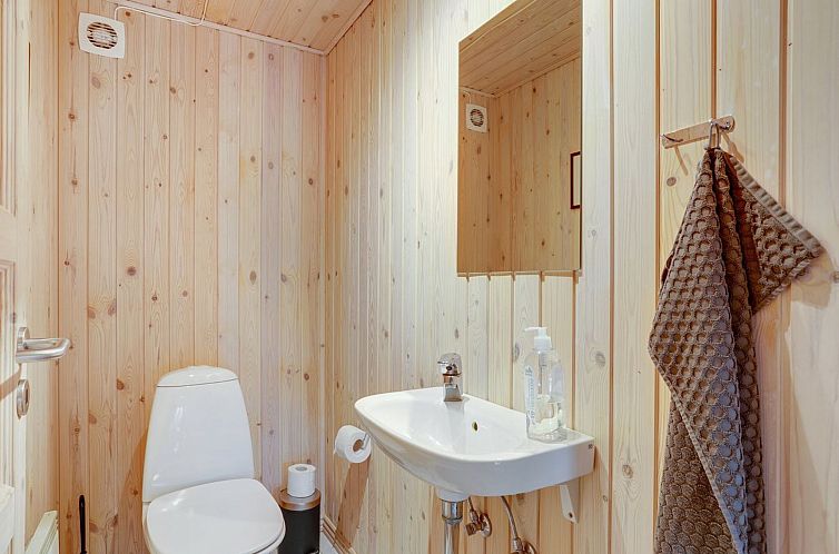 Vakantiehuis "Melanie" - 950m from the sea