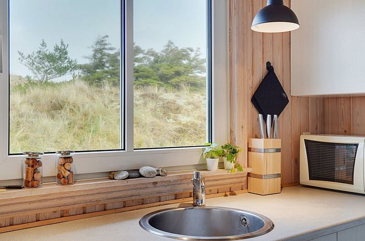 Vakantiehuis "Melanie" - 950m from the sea