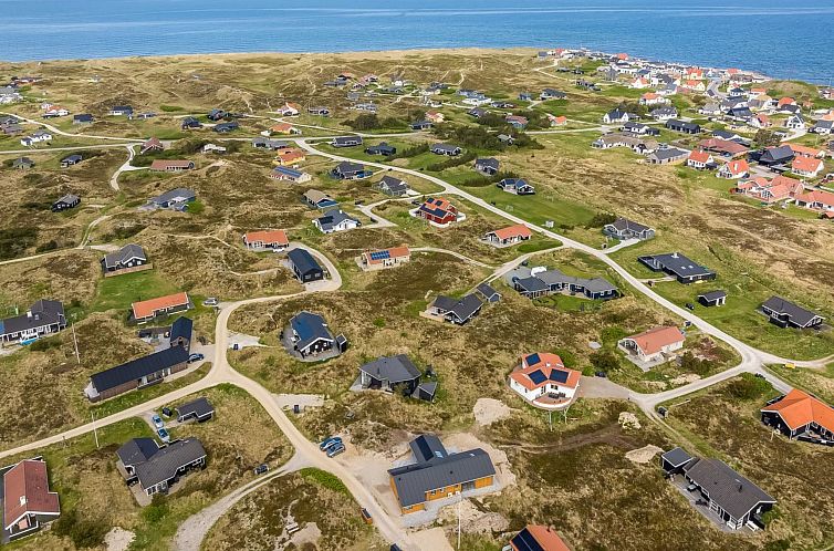 Vakantiehuis "Helga" - 650m from the sea