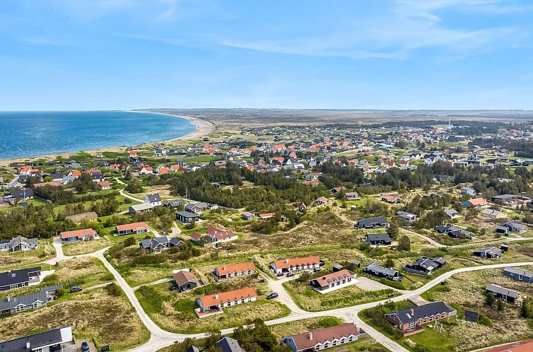 Vakantiehuis "Helga" - 650m from the sea