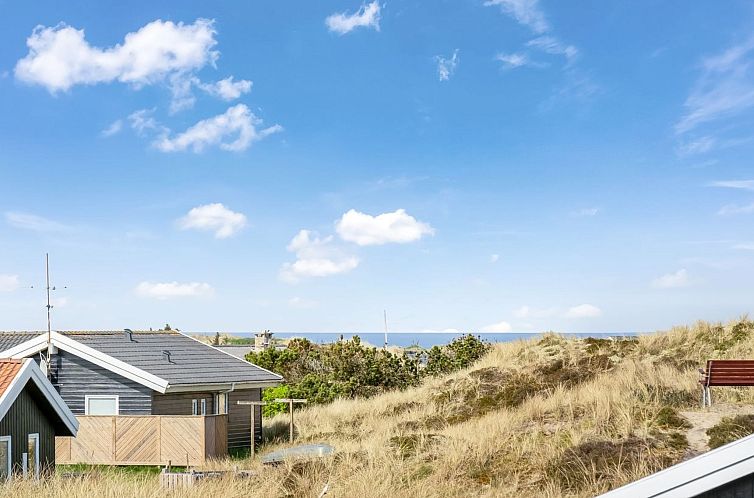 Vakantiehuis "Helga" - 650m from the sea