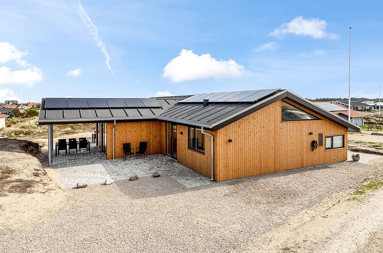 Vakantiehuis "Helga" - 650m from the sea