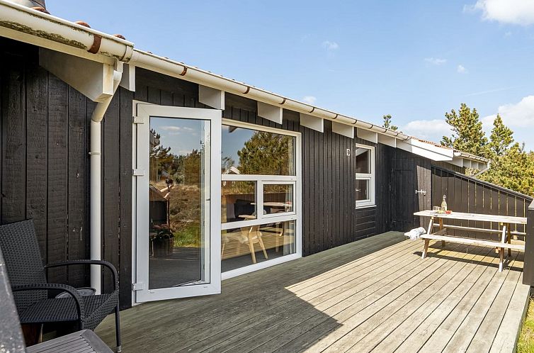 Vakantiehuis "Elisenda" - 1km from the sea