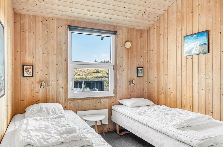 Vakantiehuis "Elisenda" - 1km from the sea