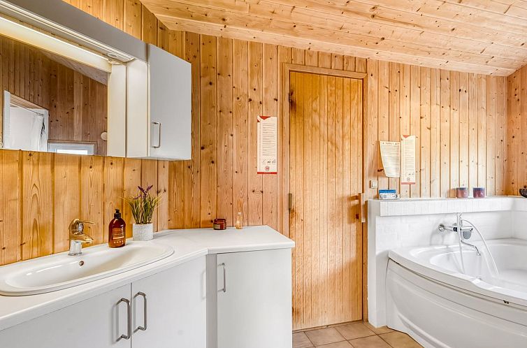 Vakantiehuis "Elisenda" - 1km from the sea