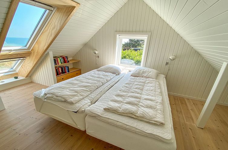 Vakantiehuis "Alkmar" - 75m from the sea