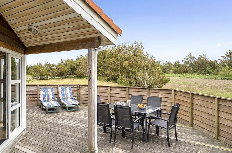 Vakantiehuis "Jerg" - 500m from the sea