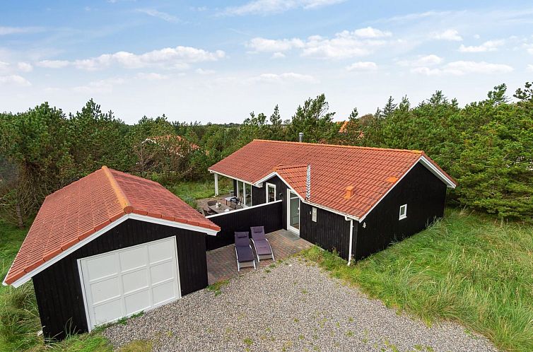 Guest house 0141127 - Holiday property North Jutland - Vakantiehuis "Henkil" - 700m from the sea
