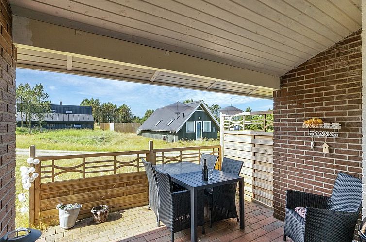 Vakantiehuis "Aurelie" - 800m from the sea