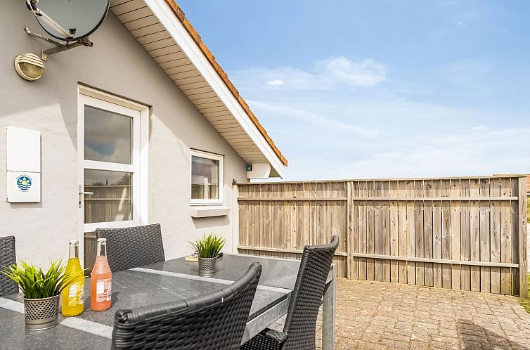 Vakantiehuis "Vilja" - 150m from the sea