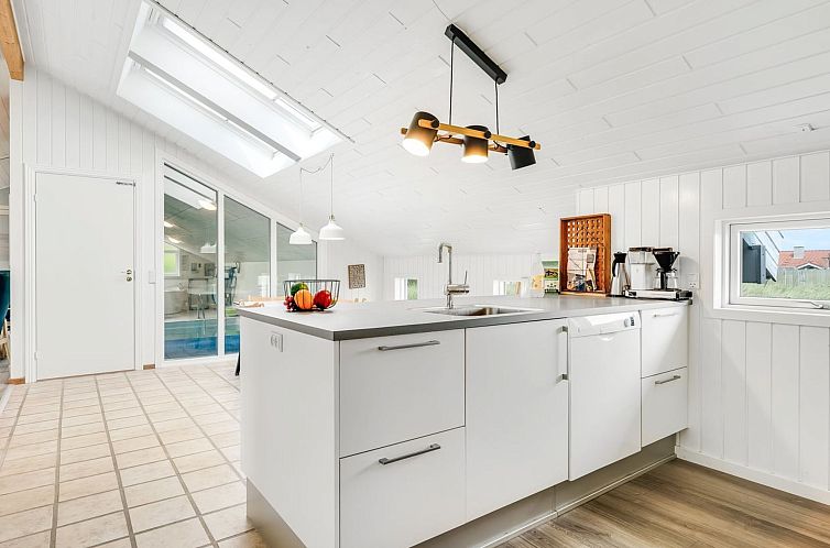 Vakantiehuis "Vilja" - 150m from the sea