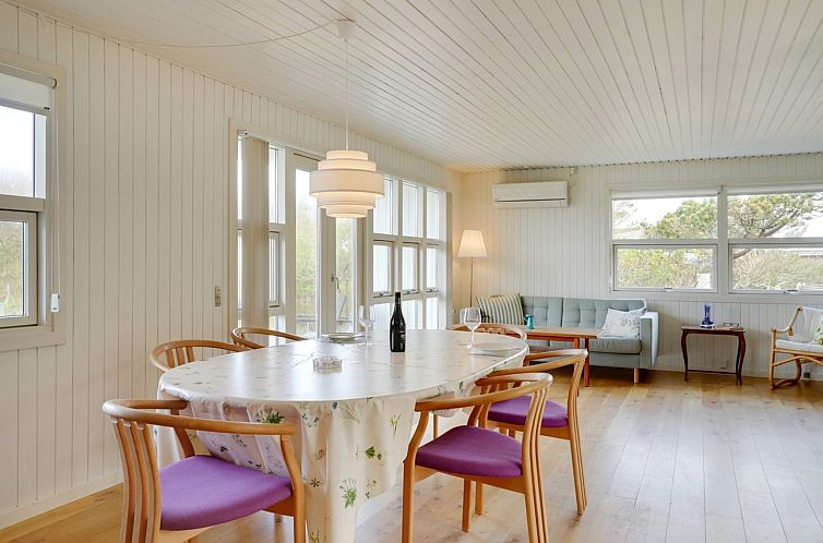 Vakantiehuis "Vilja" - 150m from the sea