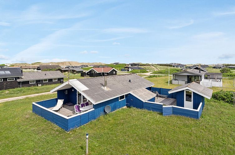 Vakantiehuis "Joern" - 300m from the sea