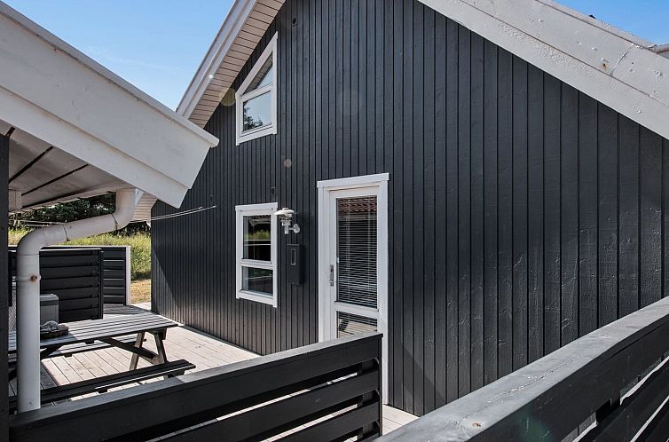 Vakantiehuis "Bente" - 800m from the sea