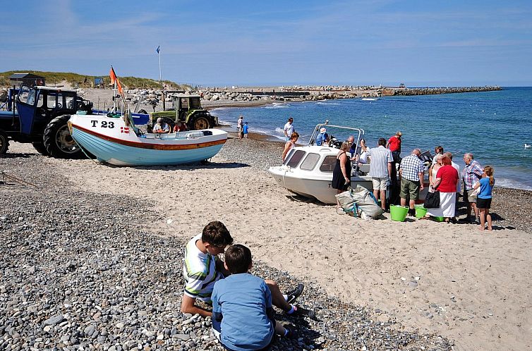 Vakantiehuis "Bente" - 800m from the sea