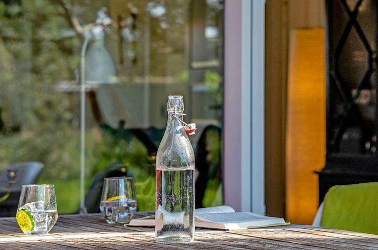 Vakantiehuis "Vivina" - 250m from the sea