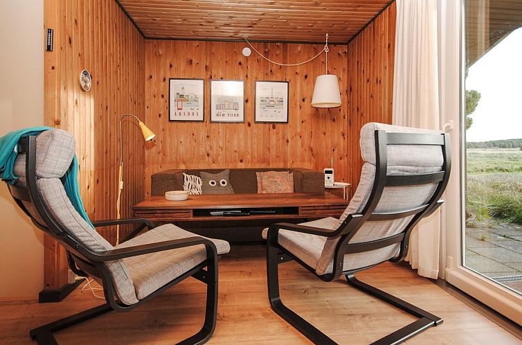 Vakantiehuis "Tuovi" - 800m from the sea