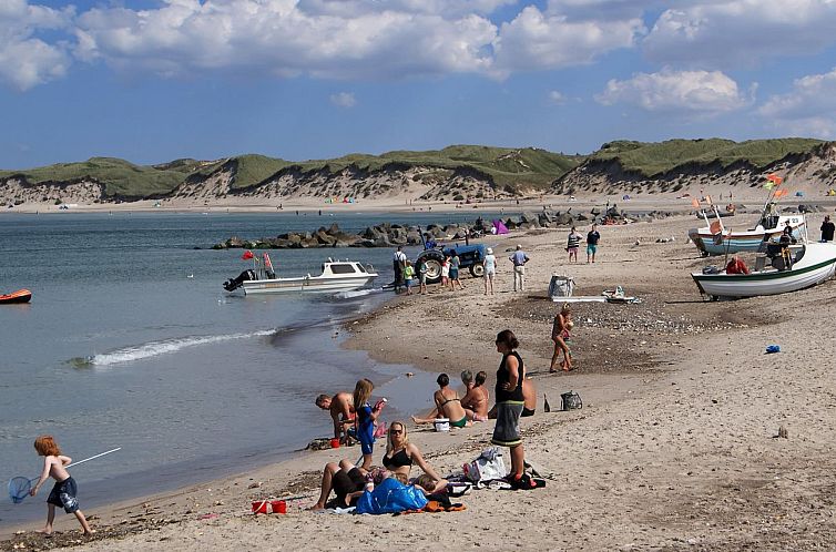 Vakantiehuis "Engelbertine" - 900m from the sea