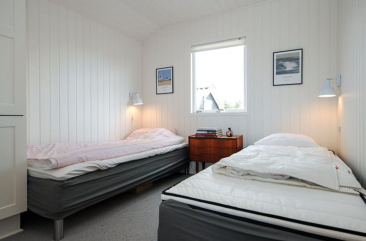 Vakantiehuis "Engelbertine" - 900m from the sea