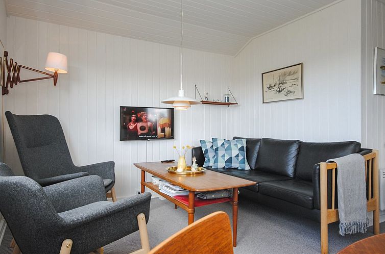 Vakantiehuis "Engelbertine" - 900m from the sea