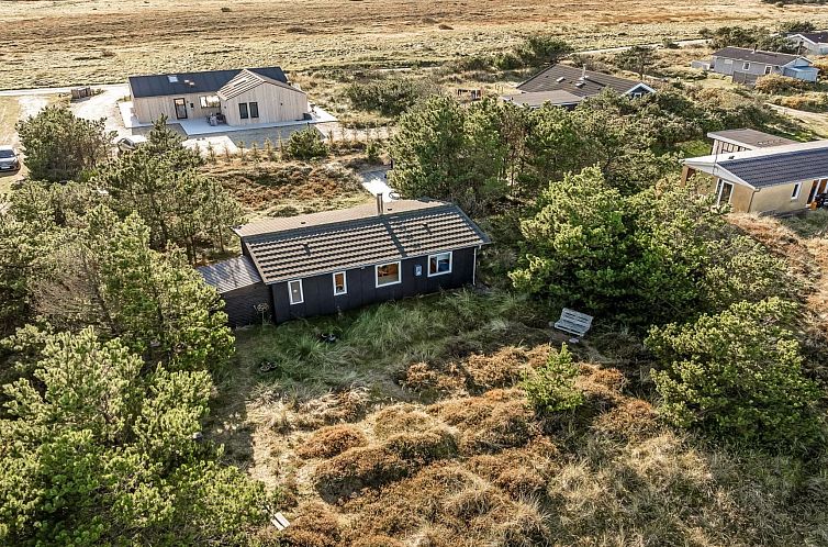 Vakantiehuis "Letta" - 800m from the sea