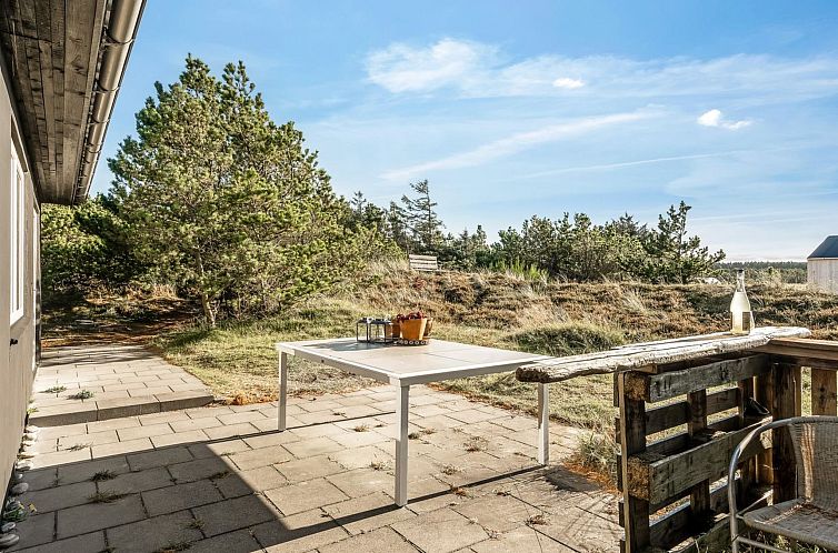 Vakantiehuis "Letta" - 800m from the sea