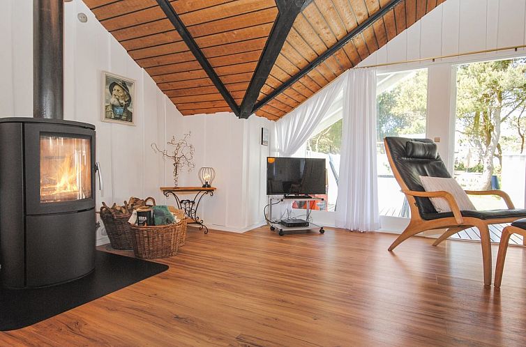 Vakantiehuis "Letta" - 800m from the sea