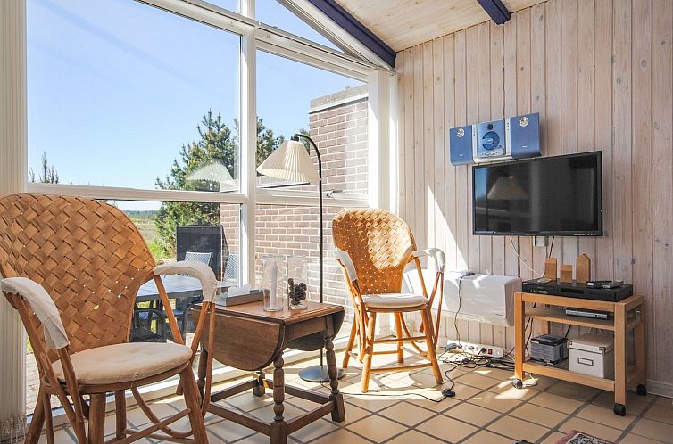 Vakantiehuis "Jerrik" - 900m from the sea