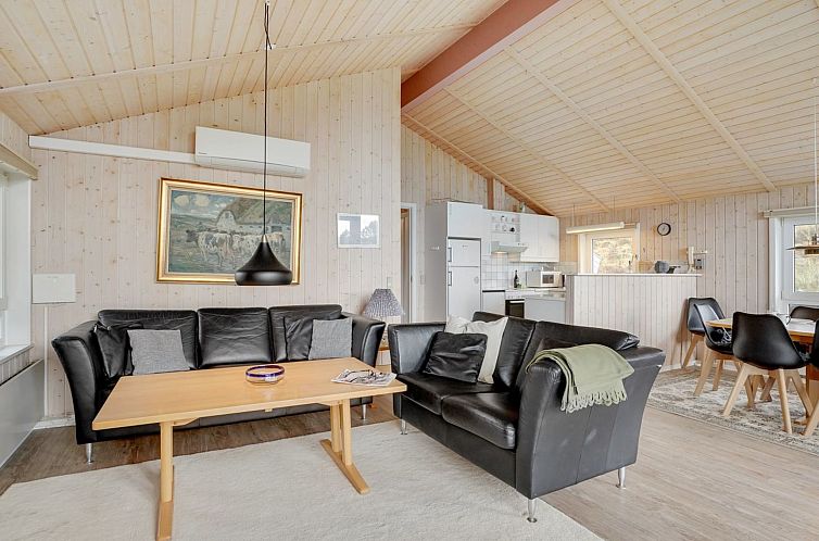 Vakantiehuis "Rosali" - 500m from the sea