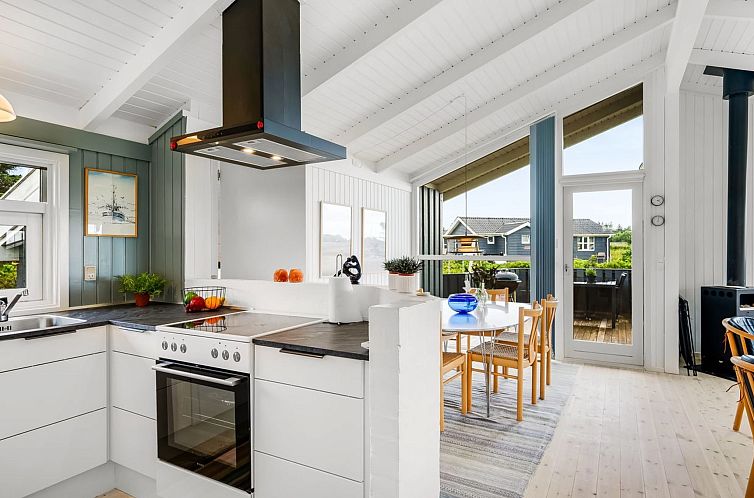 Vakantiehuis "Laurentius" - 300m from the sea