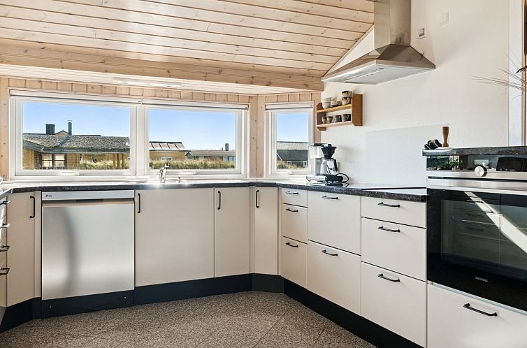 Vakantiehuis "Marissa" - 200m from the sea