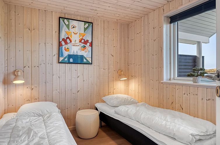 Vakantiehuis "Usko" - 250m from the sea