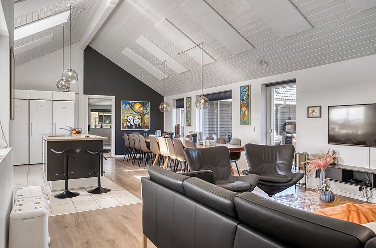 Vakantiehuis "Usko" - 250m from the sea