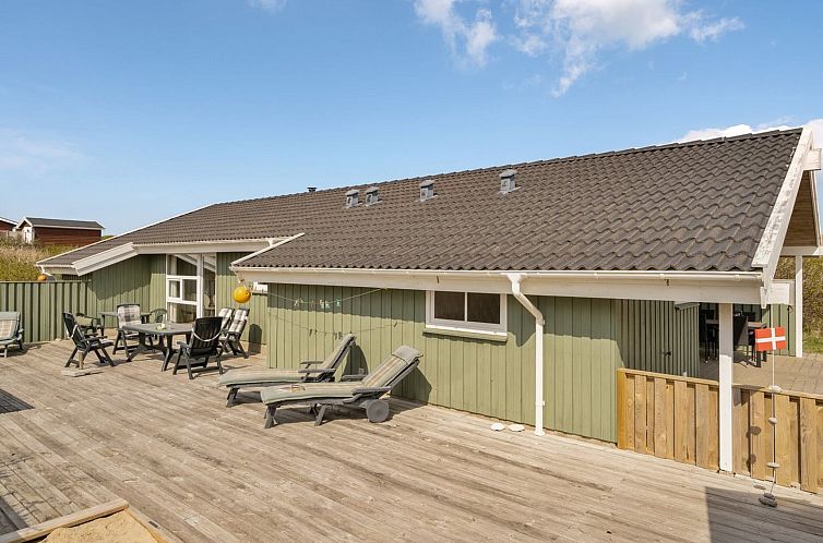 Vakantiehuis "Sofja" - 150m from the sea
