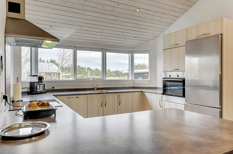 Vakantiehuis "Luzy" - 600m from the sea