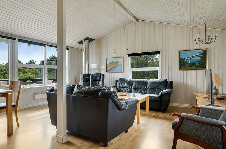 Vakantiehuis "Claudine" - 700m from the sea